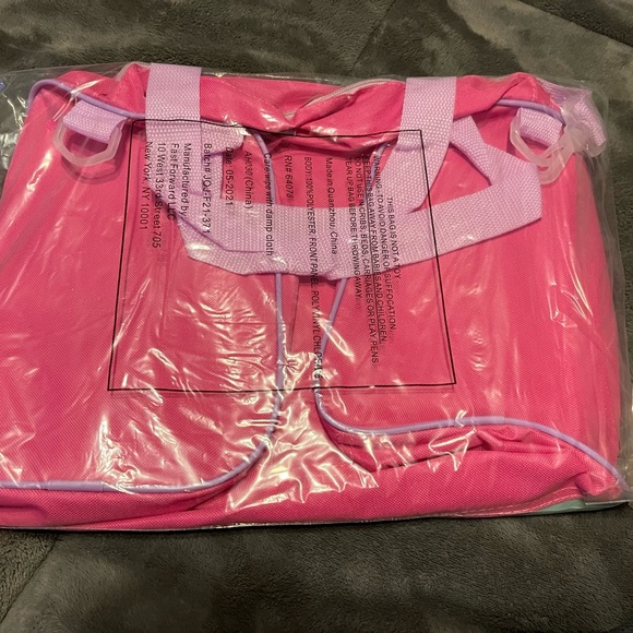 JoJo Siwa Overnight/Duffle Bag - Picture 3 of 3